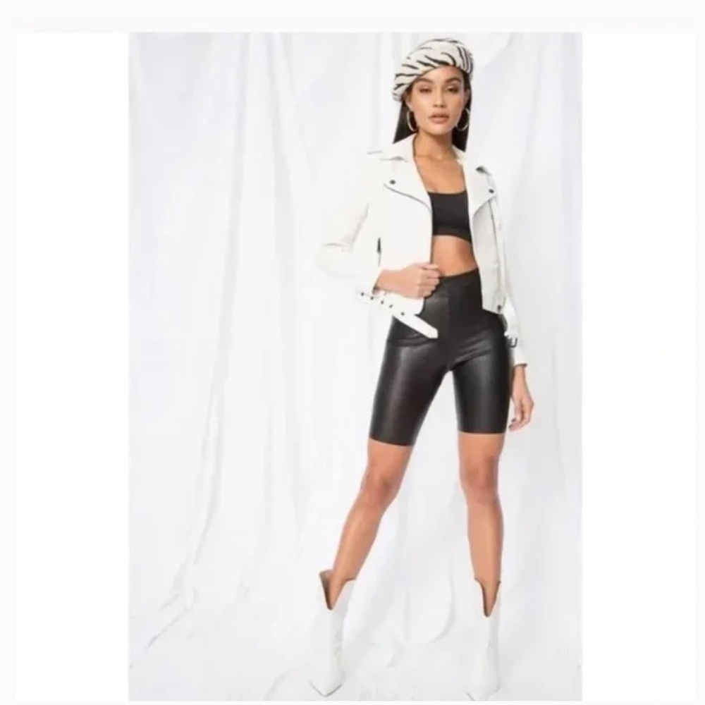 Superdown White, Vegan Leather, Moto Jacket, Size XS, Never Worn - Picture 4 of 4